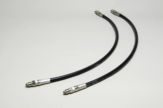 A hydrogen replenishment hose has been developed for use at 70 MPa hydrogen stations