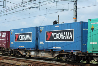 新城-九州便の鉄道輸送